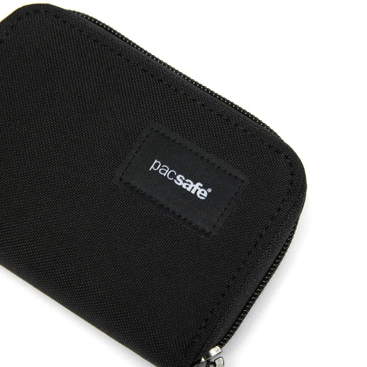 Pacsafe RFIDsafe RFID Blocking Card Wallet