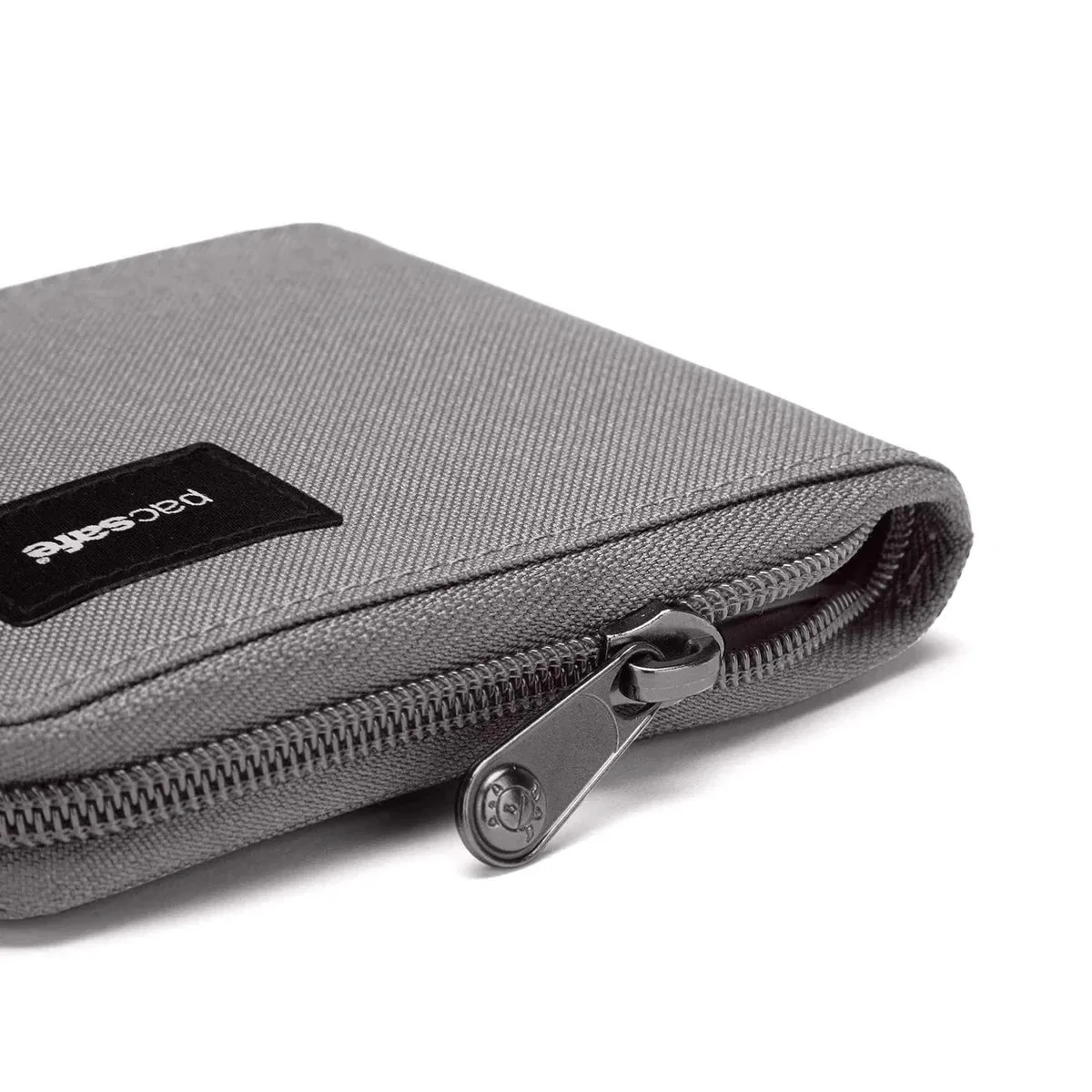 Pacsafe RFIDsafe RFID Blocking Zip Around Wallet