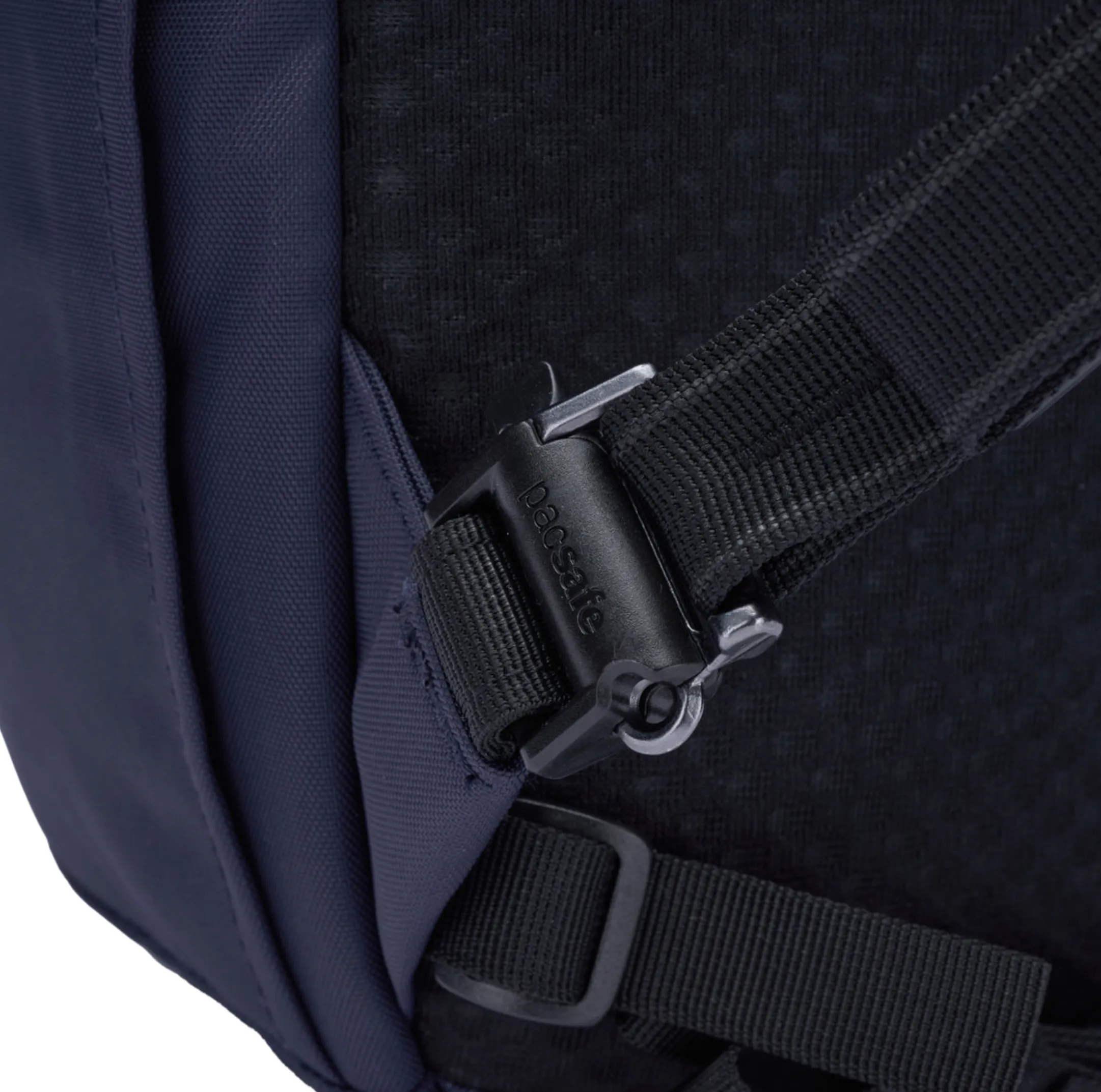 Pacsafe V 26L Anti-Theft Tour Backpack