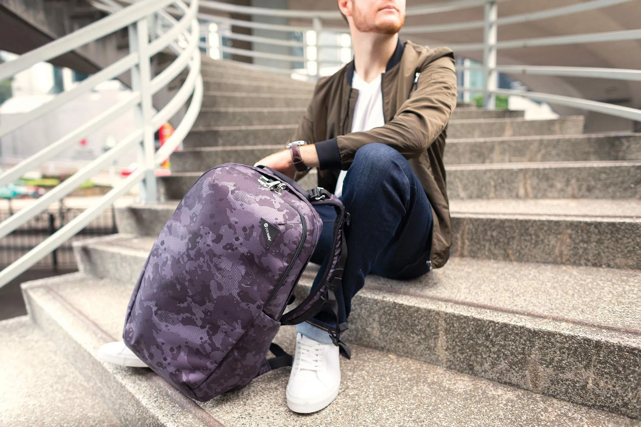 Pacsafe Vibe 25 Anti-theft 25L Backpack