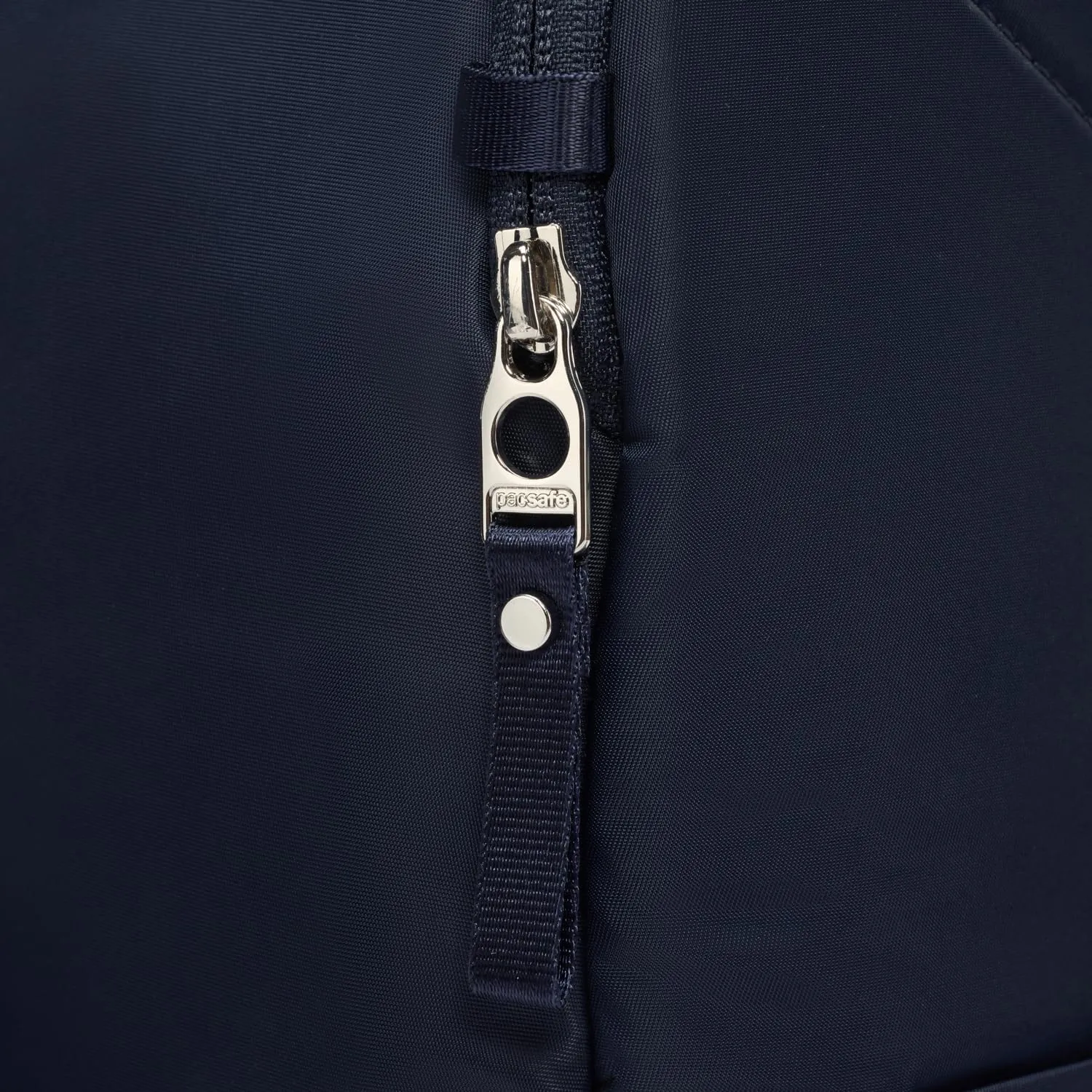 Pacsafe W 10L Backpack