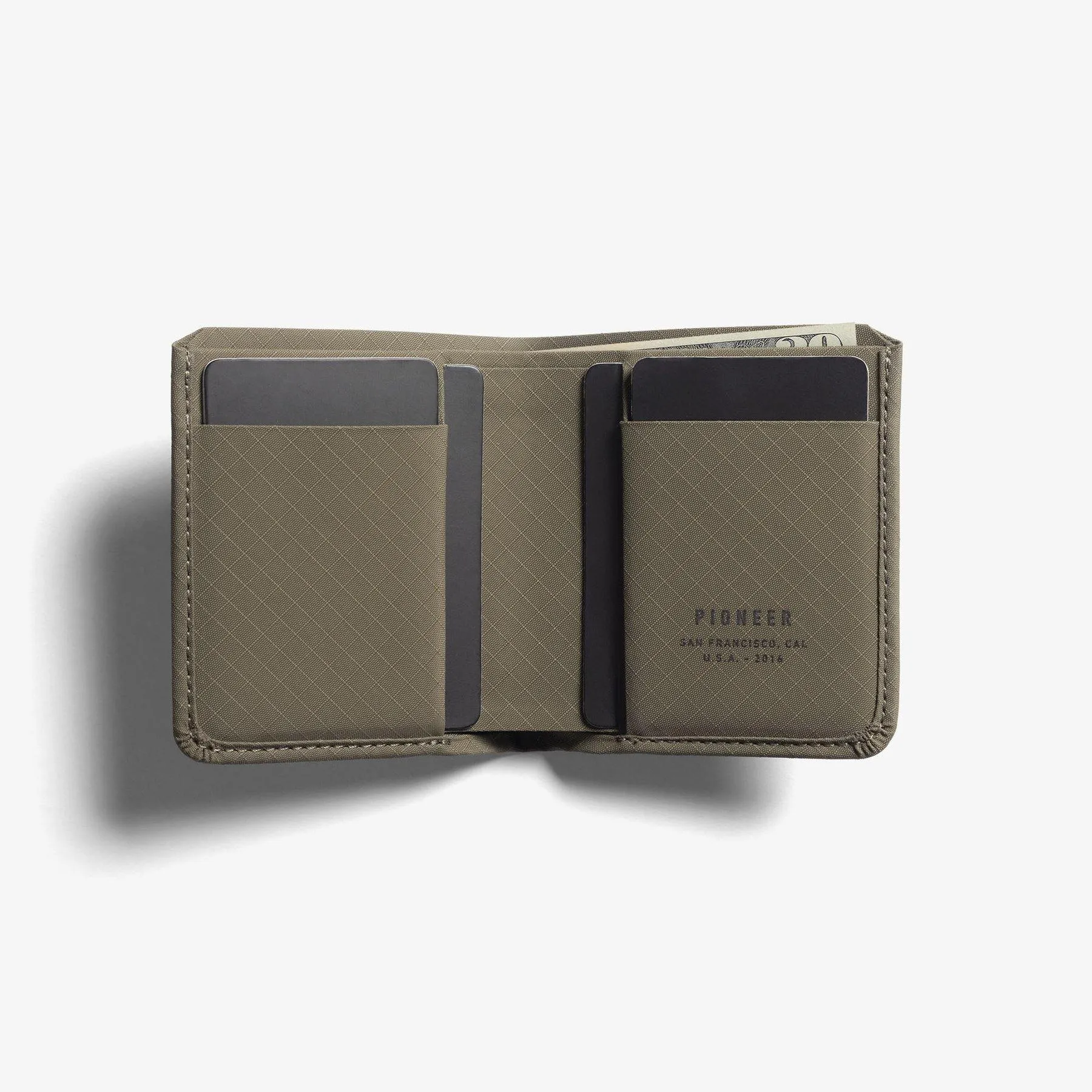 Pioneer Carry Altitude Billfold Wallet