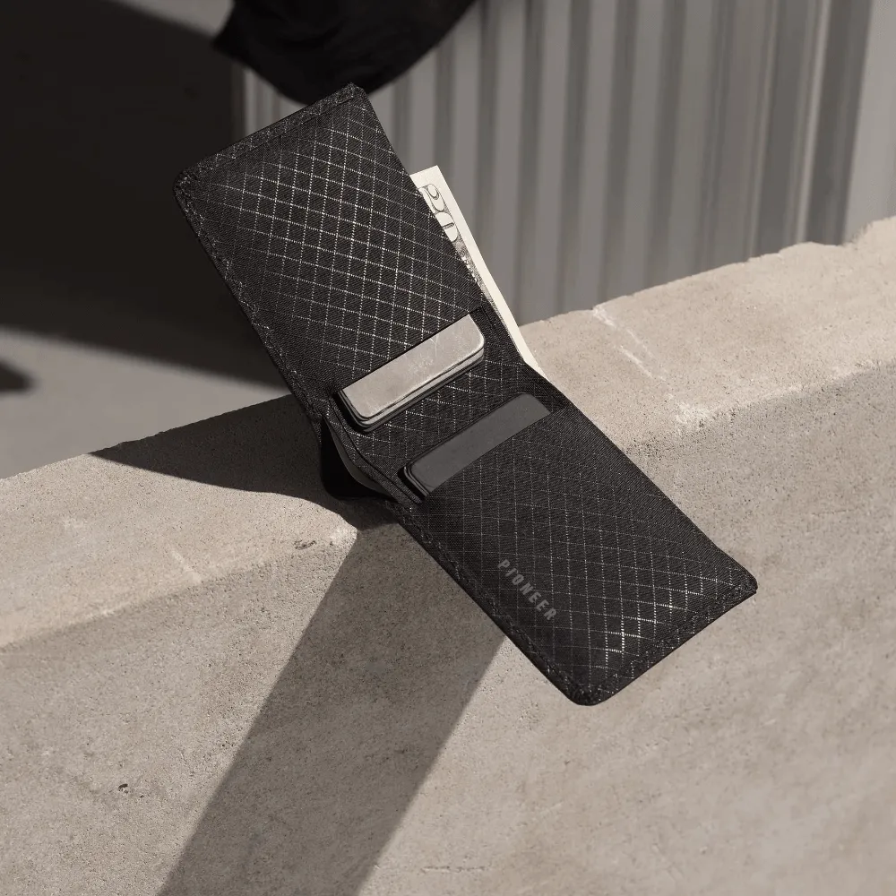 Pioneer Carry The Flyfold 2.0 Wallet