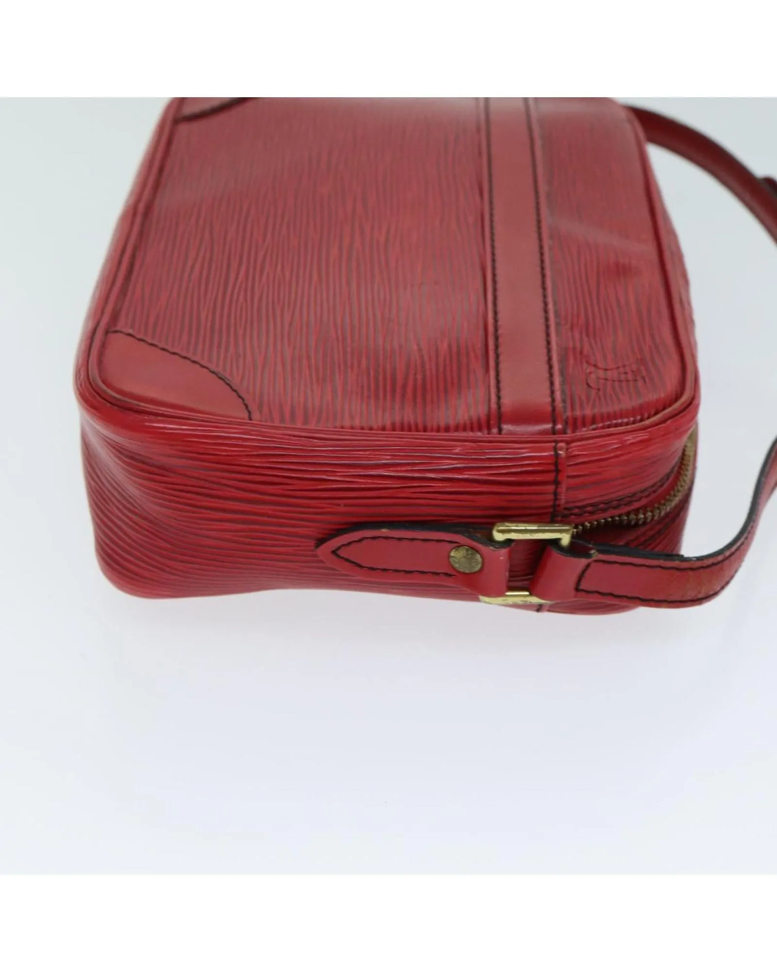 Pochette Accessoires Epi Leather Shoulder Bag