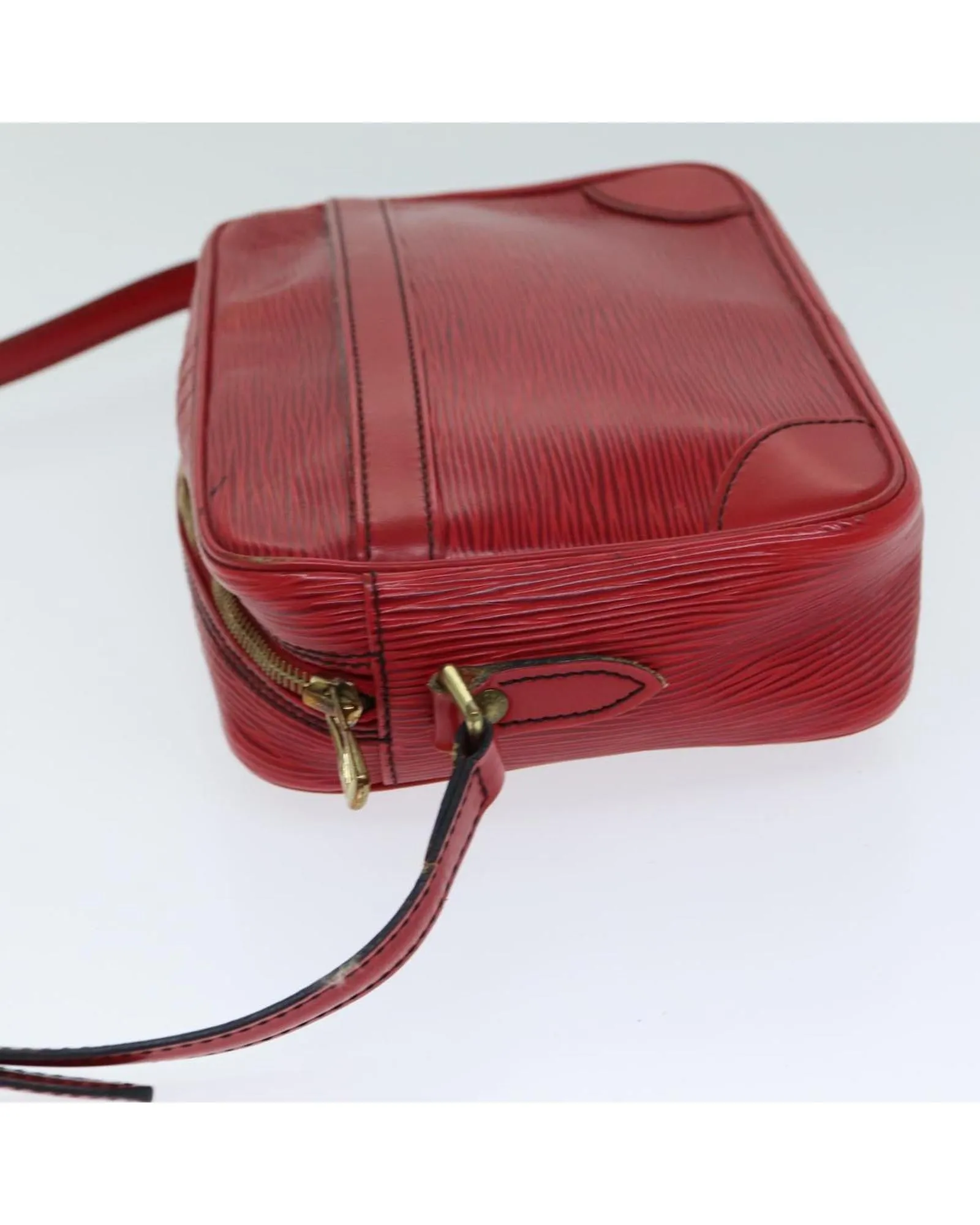 Pochette Accessoires Epi Leather Shoulder Bag