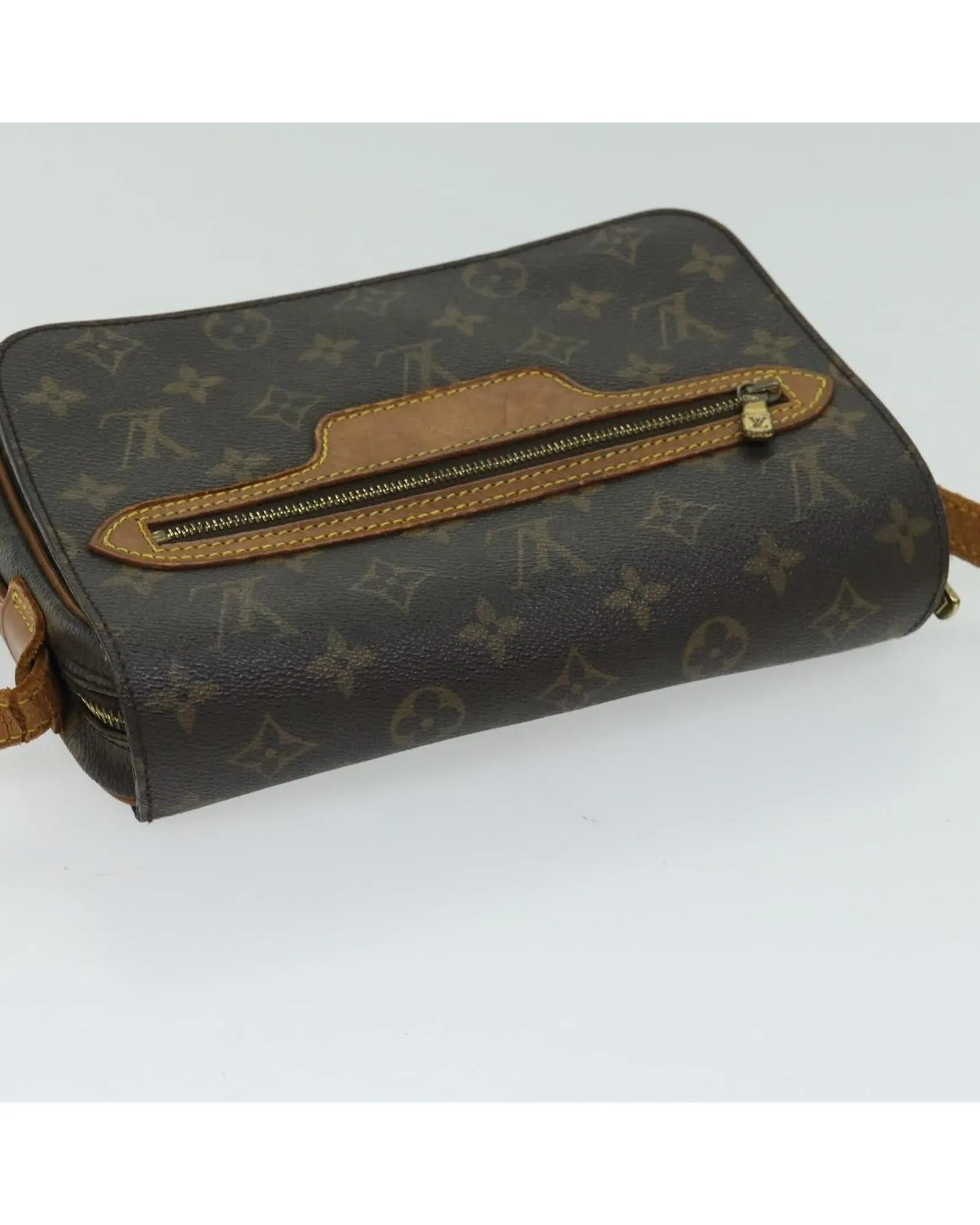 Pochette Croissant Monogram Shoulder Bag