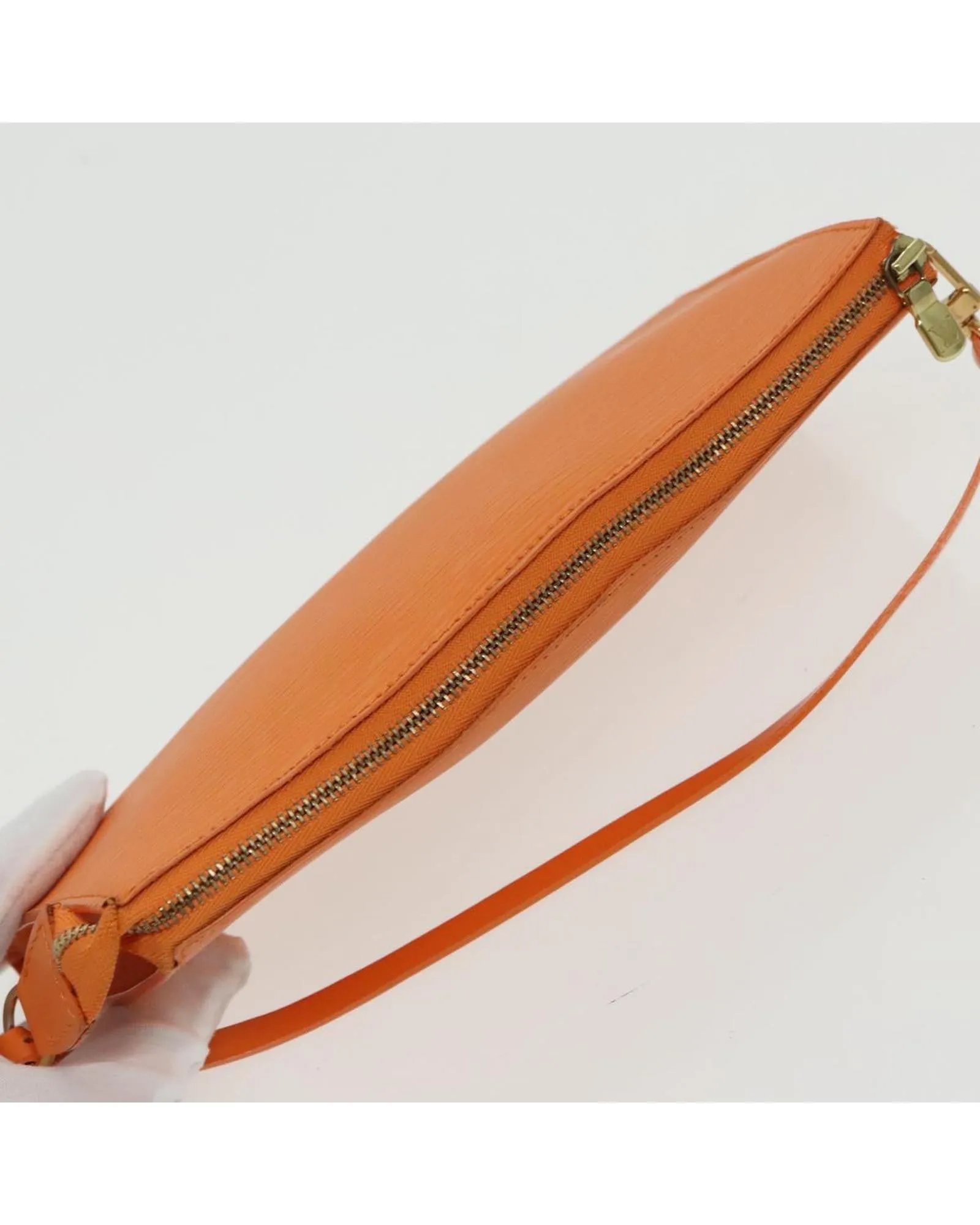Pochette Epi Leather Shoulder Bag