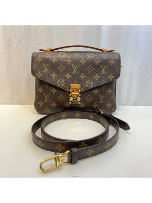 Pochette Metis monogram shoulder bag