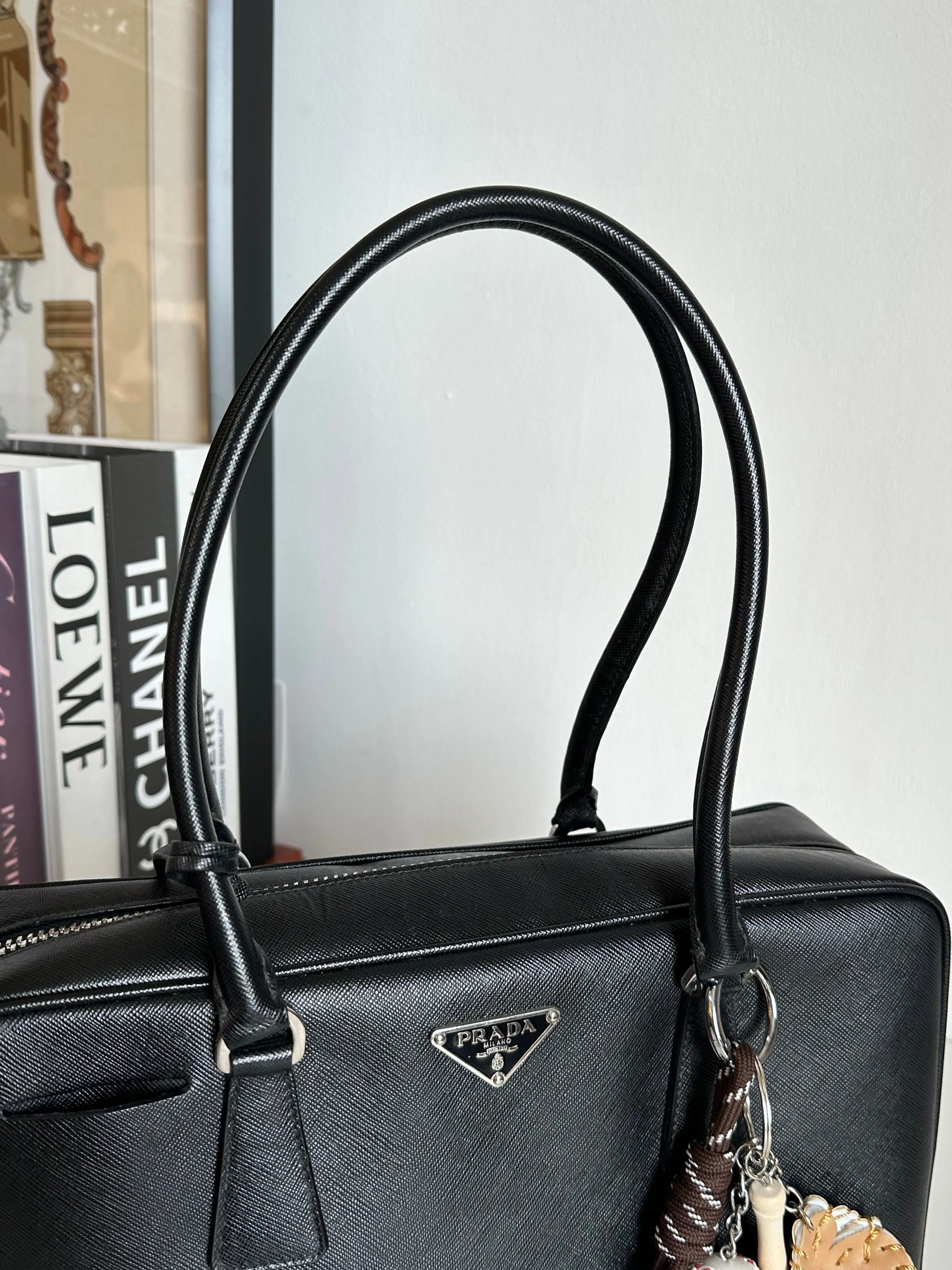 Prada Black Saffiano Leather Bauletto Shoulder Bag #1YIEE IMG_2841