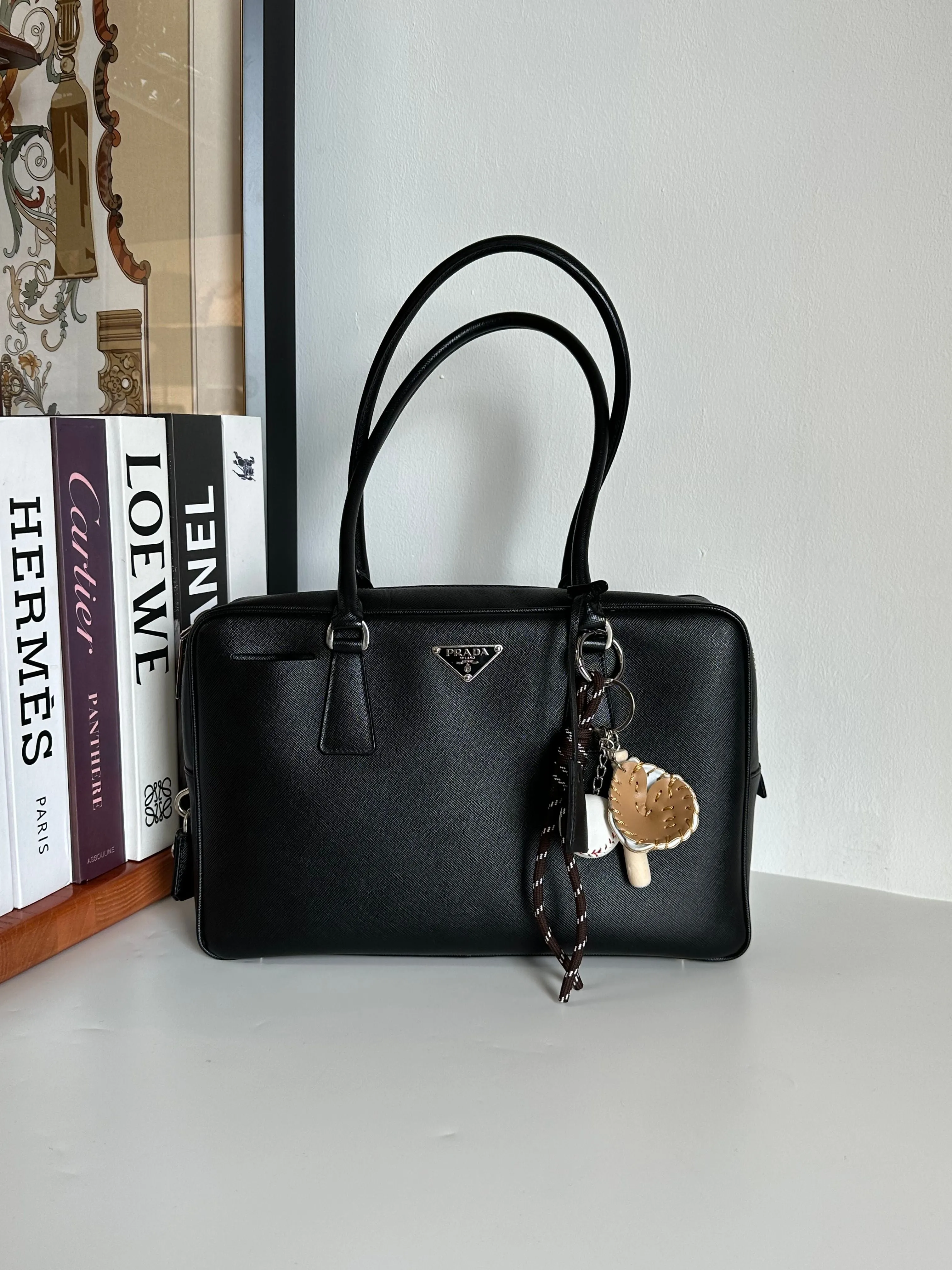 Prada Black Saffiano Leather Bauletto Shoulder Bag #1YIEE IMG_2841