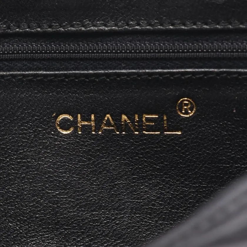 Pre-loved CHANEL Matelasse Chain Shoulder Bag Black Lambskin Gold Hardware Tassel Vintage