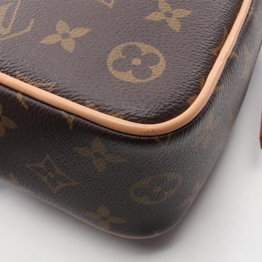 Pre-loved LOUIS VUITTON Monogram Heart Shoulder Bag Brown PVC Leather