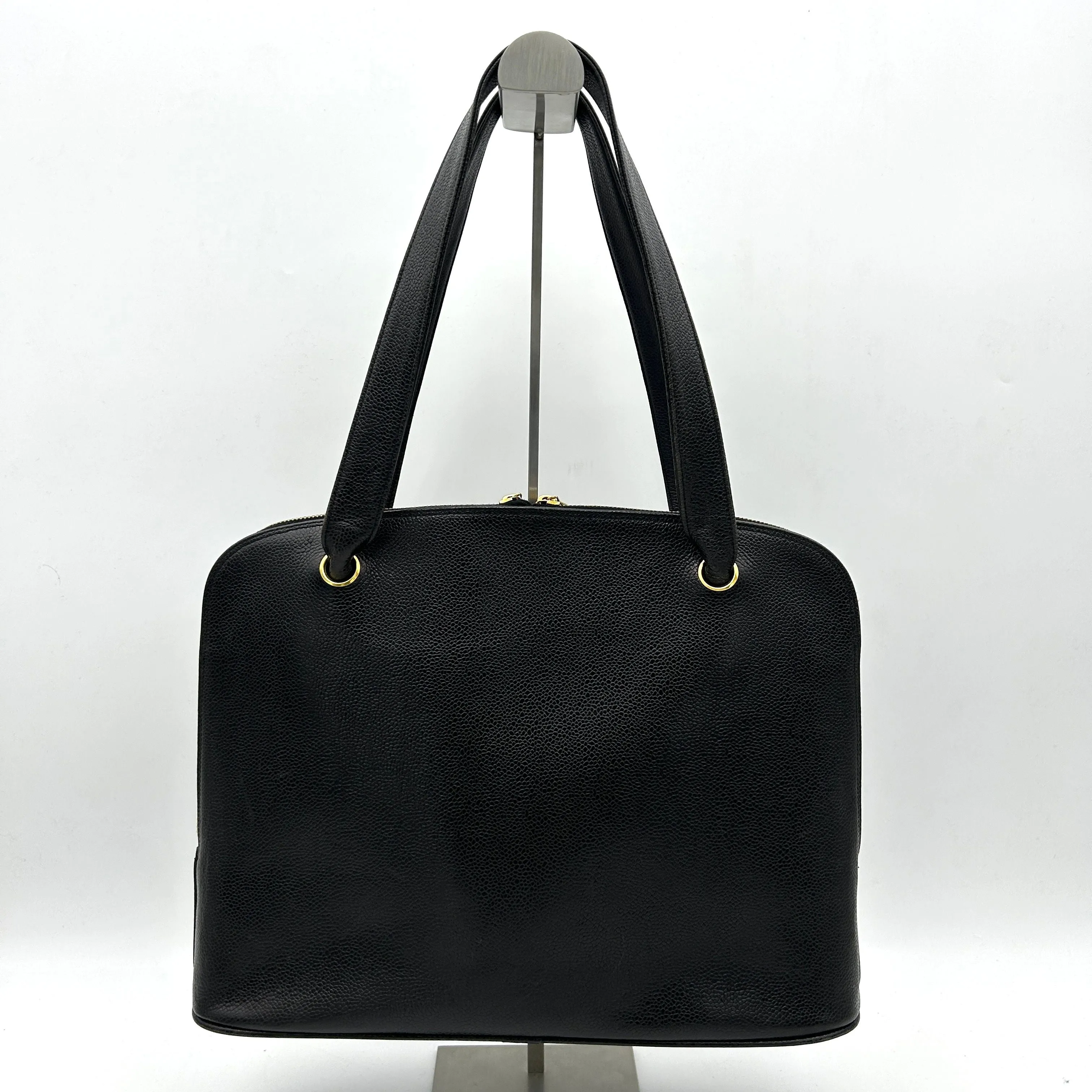 Pre-owned CHANEL Caviar Large CC Shoulder Bag Black  WD012636
