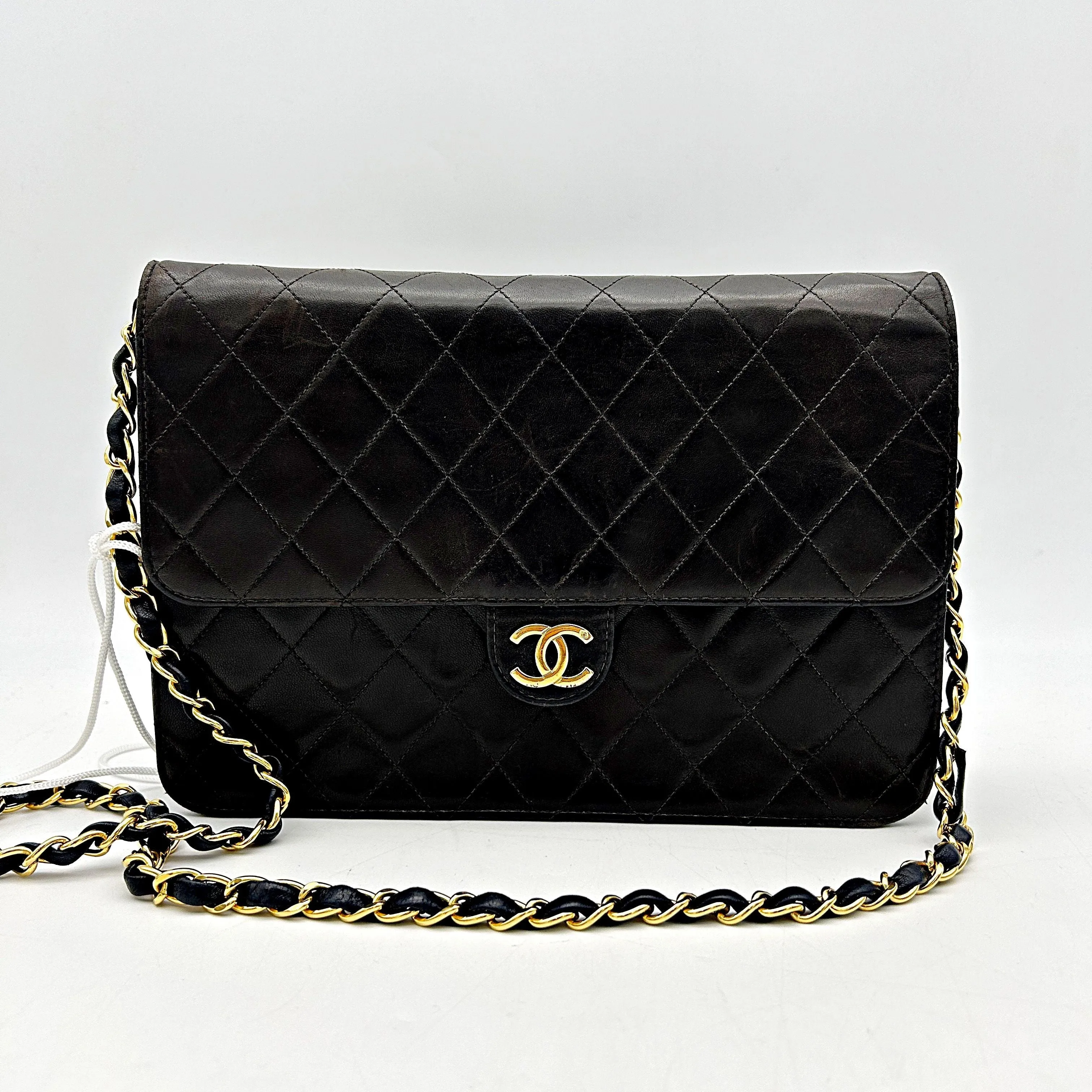 Pre-owned Chanel CC Quilted Flap Bag - Black Shoulder Bags LA23608