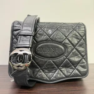 Preloved Chanel Calfskin Quilted Shoulder Bag Black LB114171