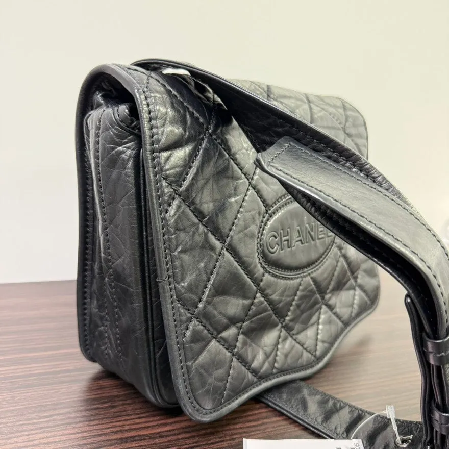 Preloved Chanel Calfskin Quilted Shoulder Bag Black LB114171