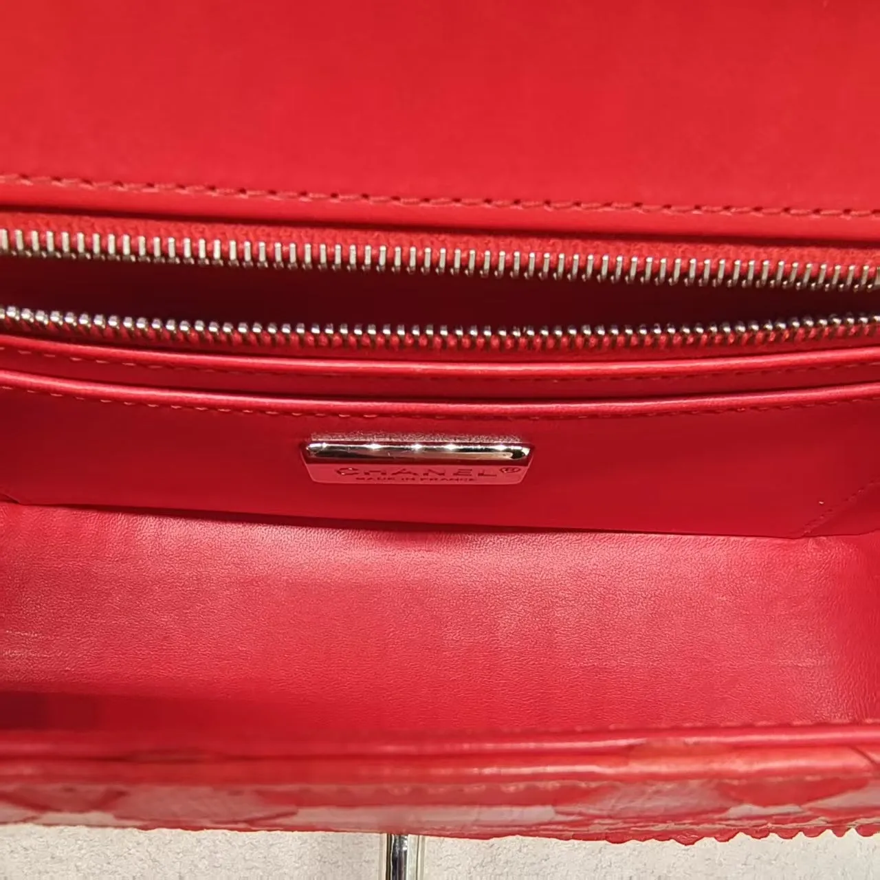 Preloved Chanel Classic Flap CF Red Leather Shoulder Bag