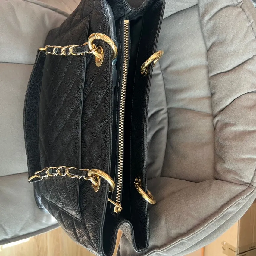 Preloved Chanel GST Tote Bag Black Leather Shoulder Bag