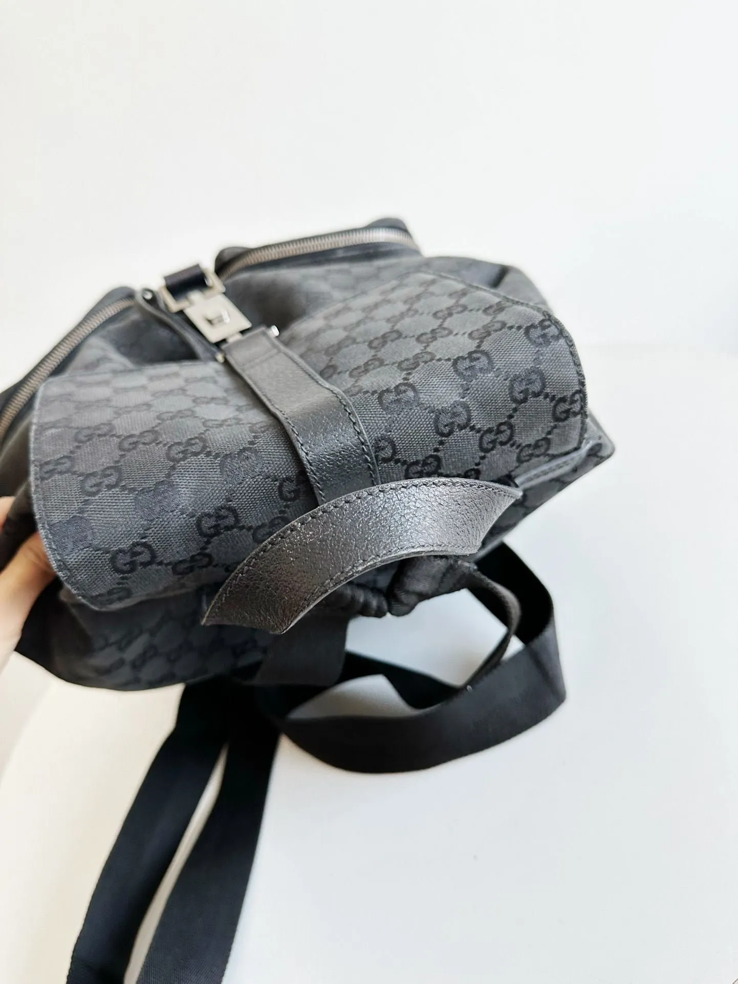 Preloved Gucci canvas backpack black 29*32cm