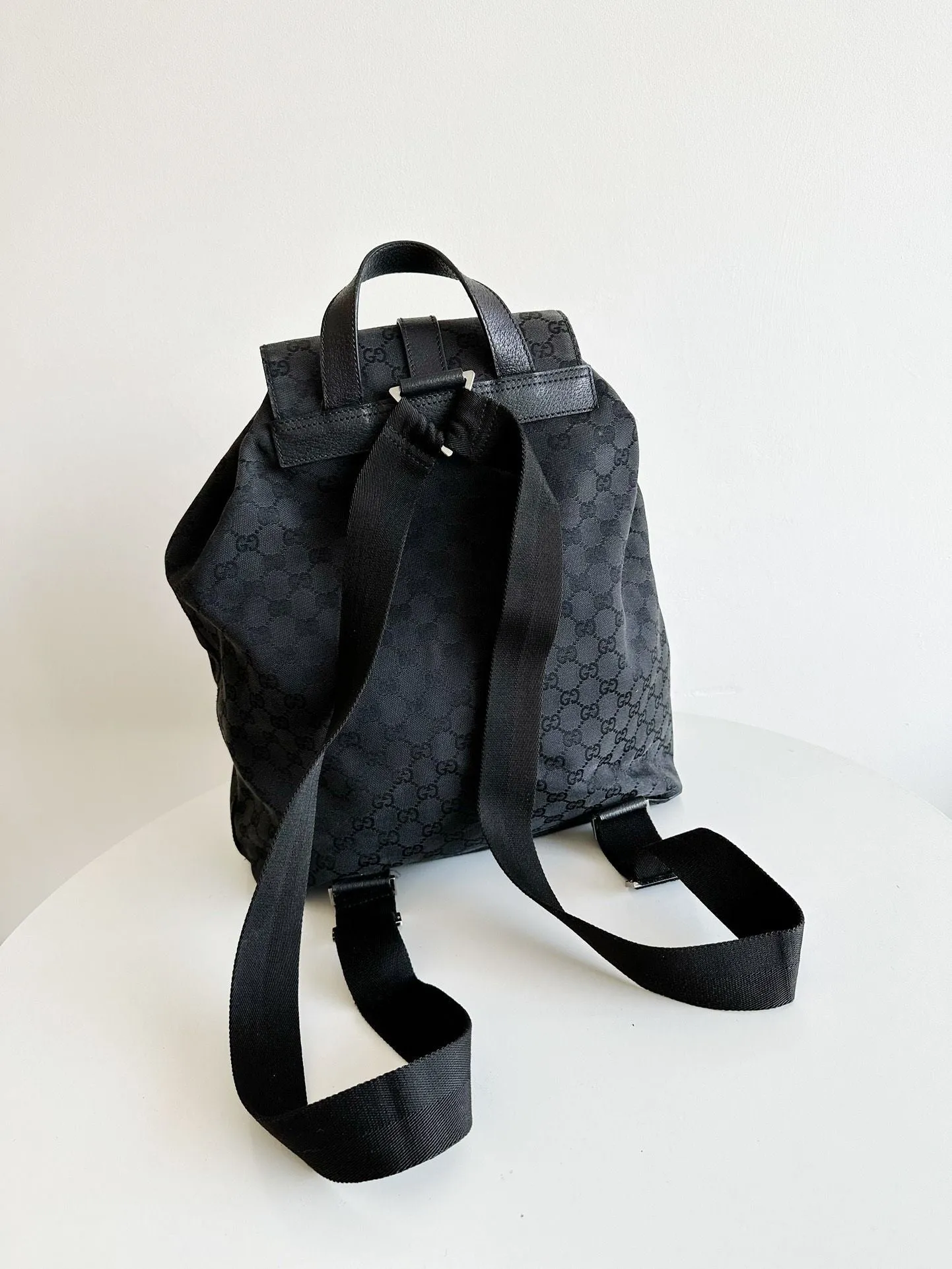 Preloved Gucci canvas backpack black 29*32cm