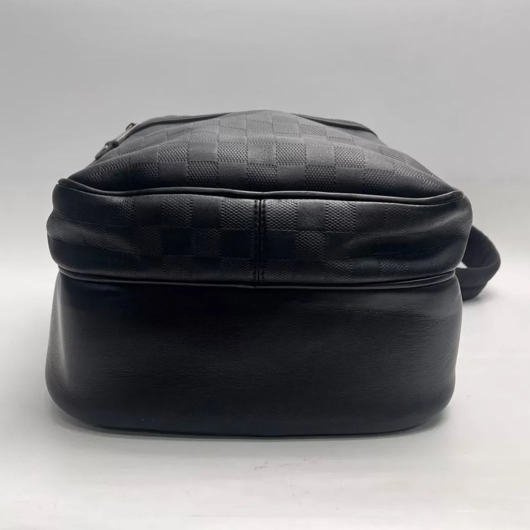 preloved Louis Vuitton (LV)  backpack 24x47cm black 22528