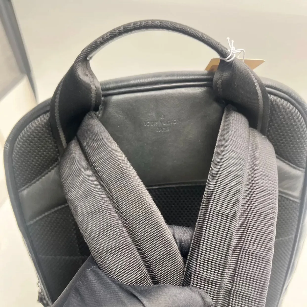 preloved Louis Vuitton (LV)  backpack 24x47cm black 22528