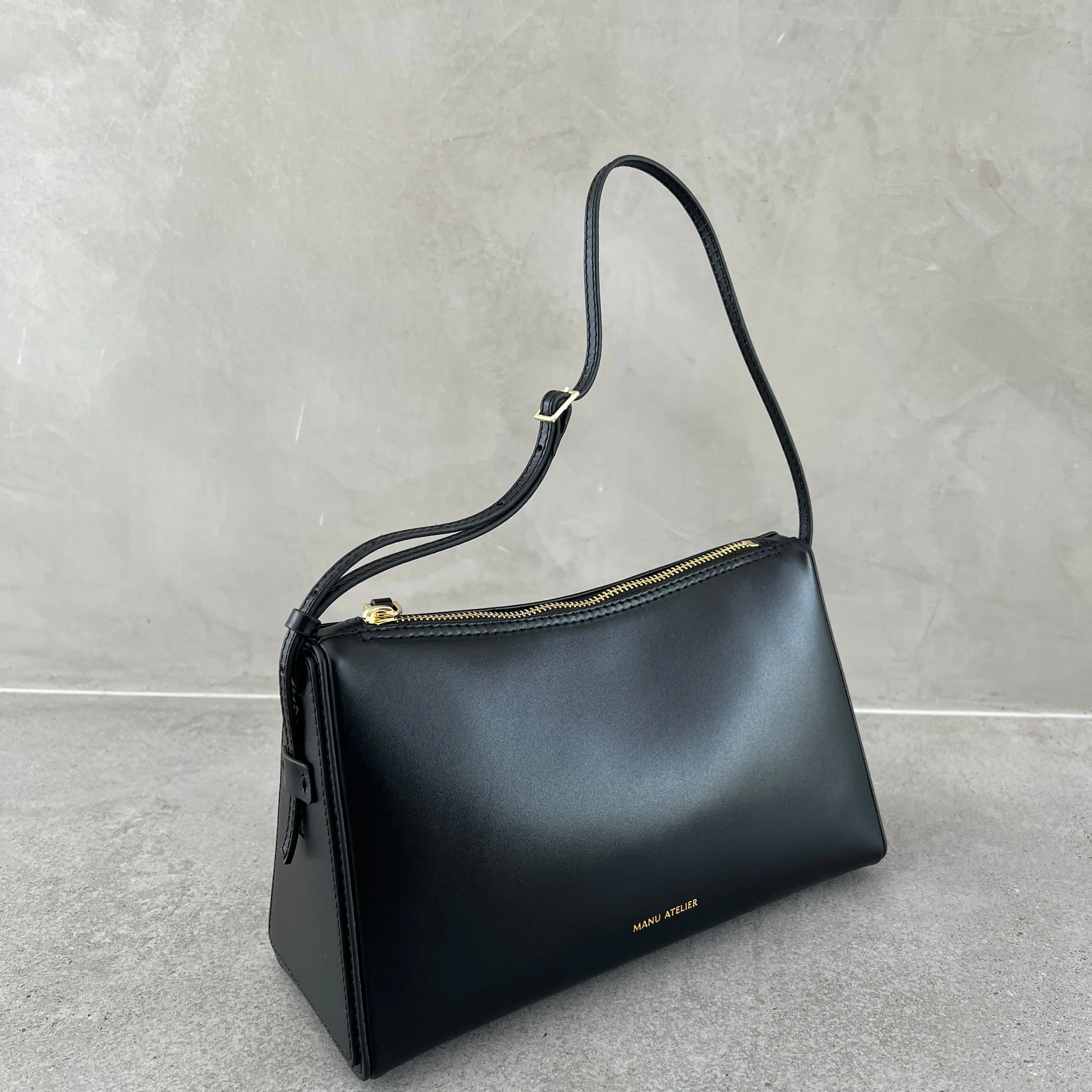 Prism, Black