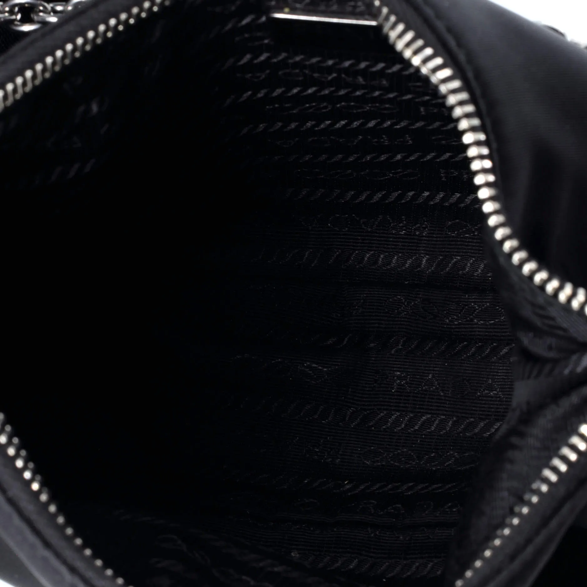 Re-Edition 2005 Shoulder Bag Tessuto Small