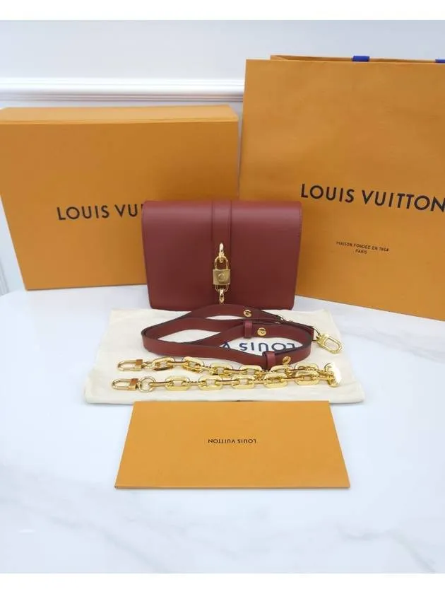 Rendezvous Chain Shoulder Bag M57745