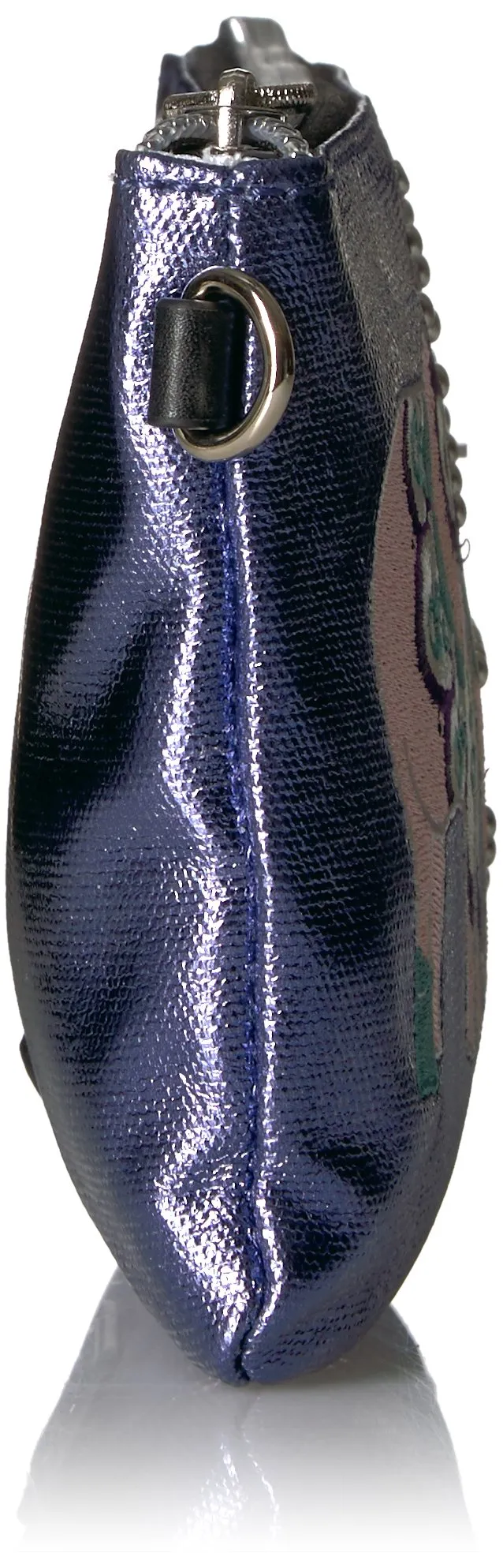 Sakroots Artist Circle Charging Wristlet