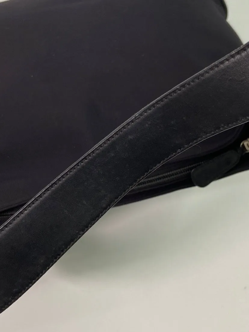 Salvatore Ferragamo Studio Black Leather Shoulder Bag