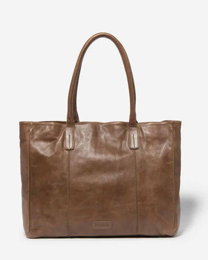 STITCH & HIDE WASHED LEATHER LONDON TOTE TAUPE - FREE WALLET POUCH