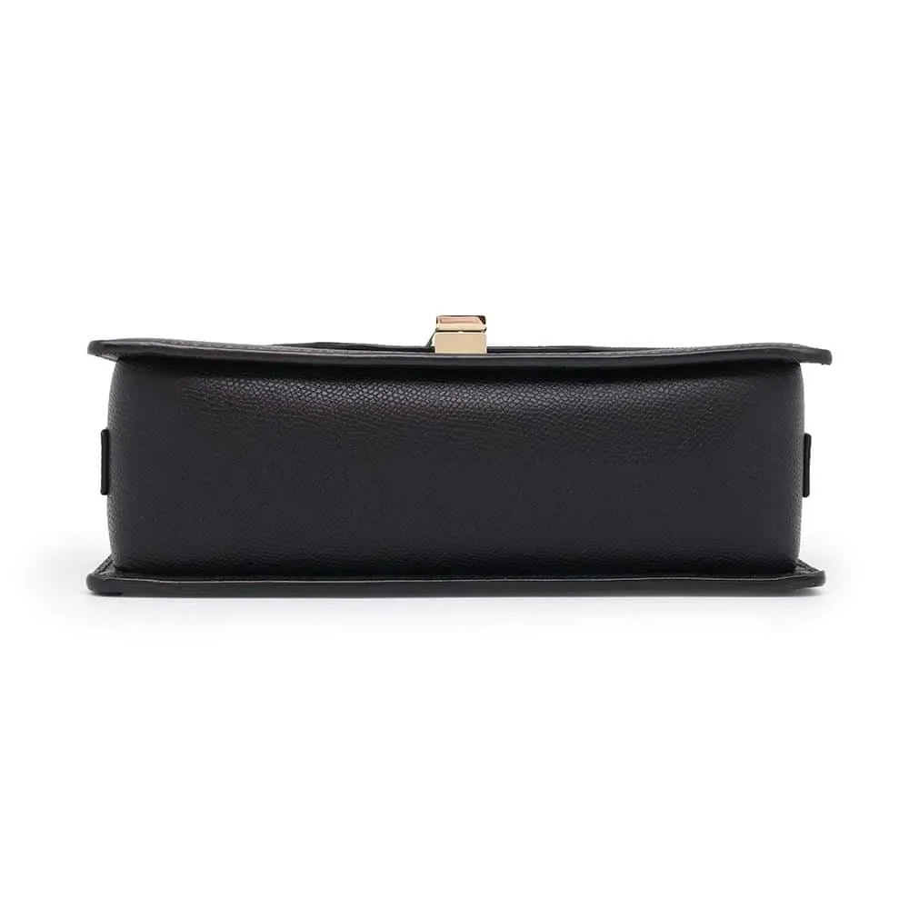 Valextra Valextra Iside ChainShoulder Bag BlackWBES0073028LOC99NN Calf Leather Size Large