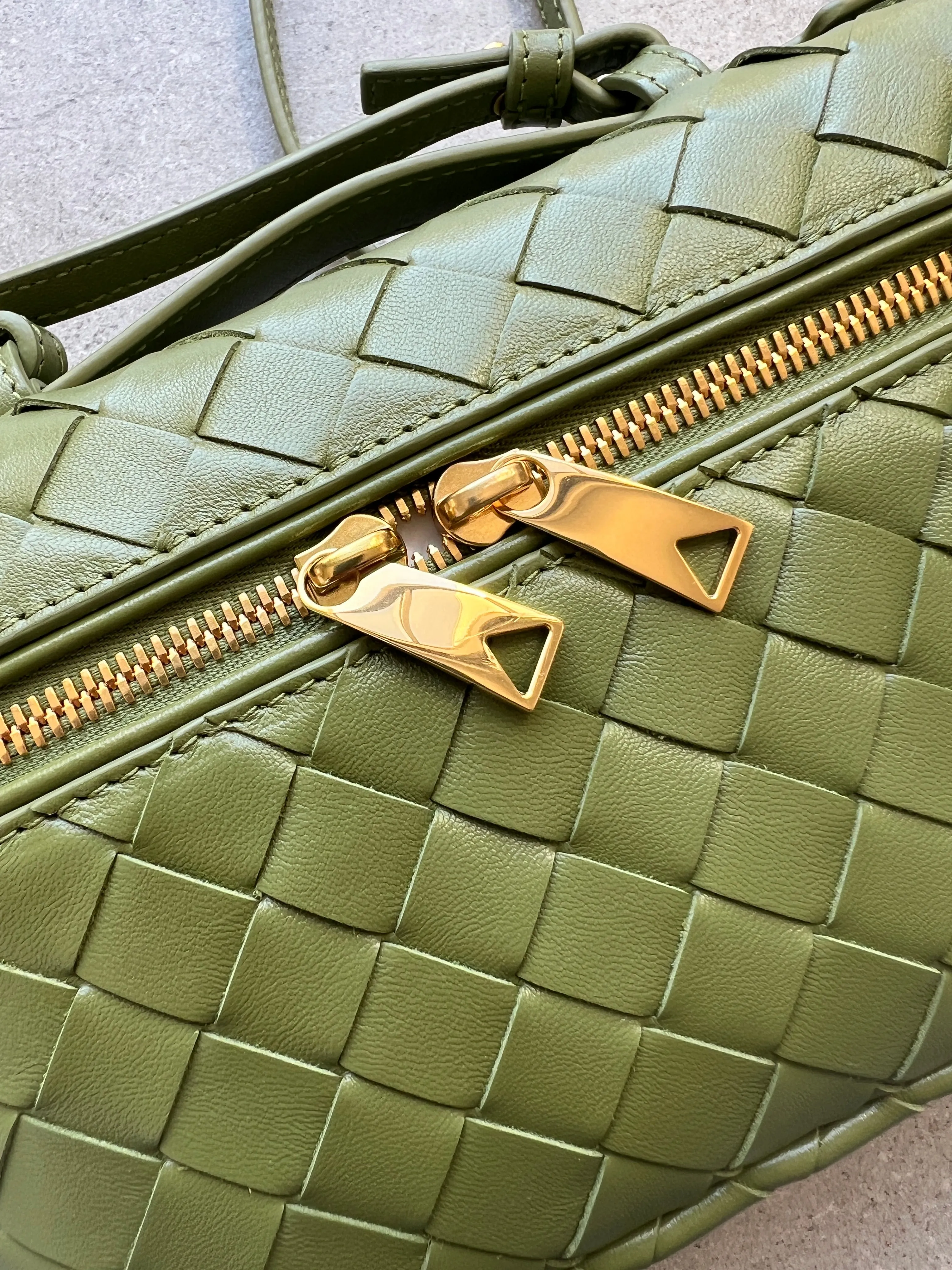 Vanity Bang Bang Crossbody, Matcha