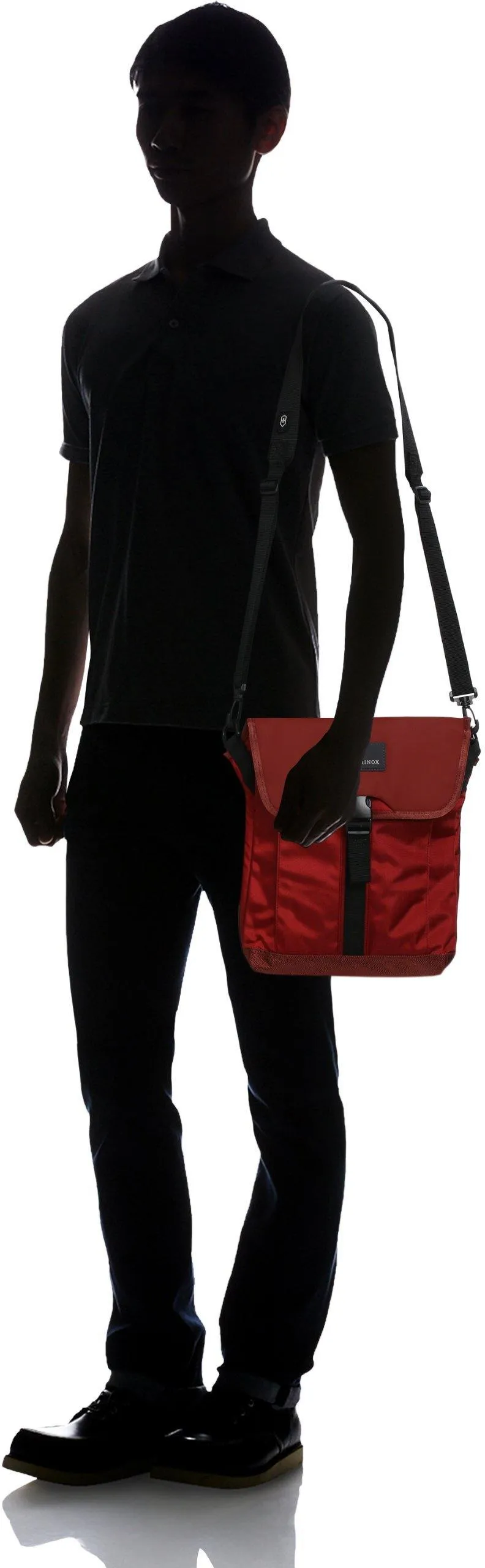Victorinox Almont 3.0 Flapover Digital Bag
