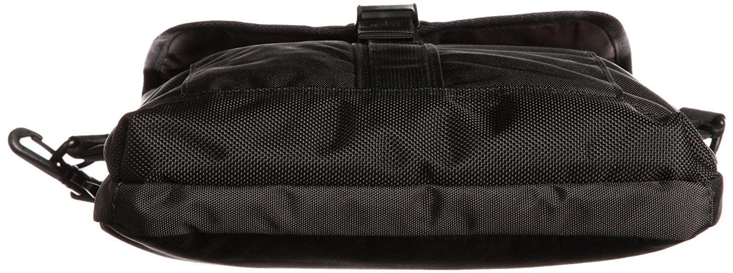 Victorinox Almont 3.0 Flapover Digital Bag