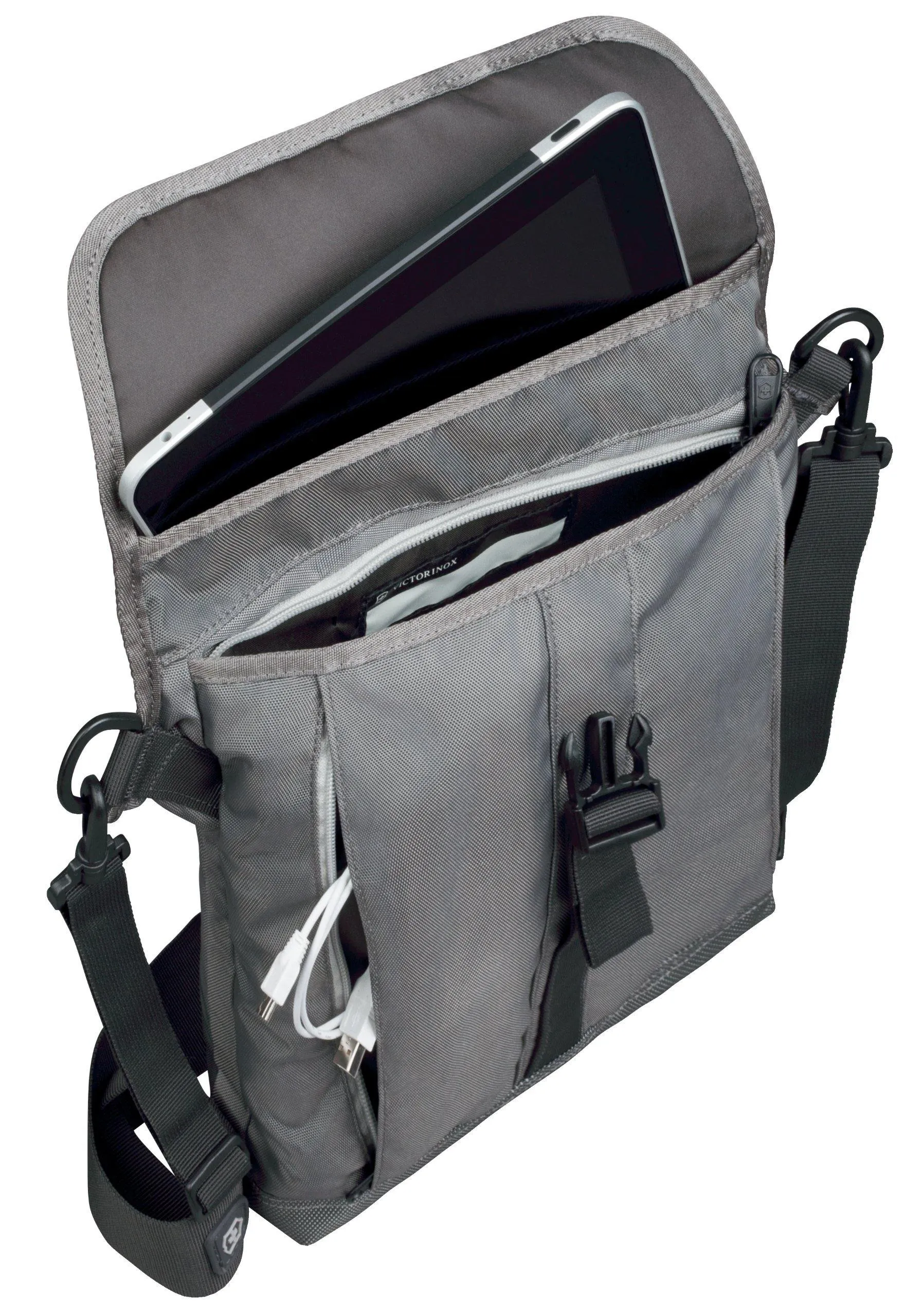 Victorinox Almont 3.0 Flapover Digital Bag