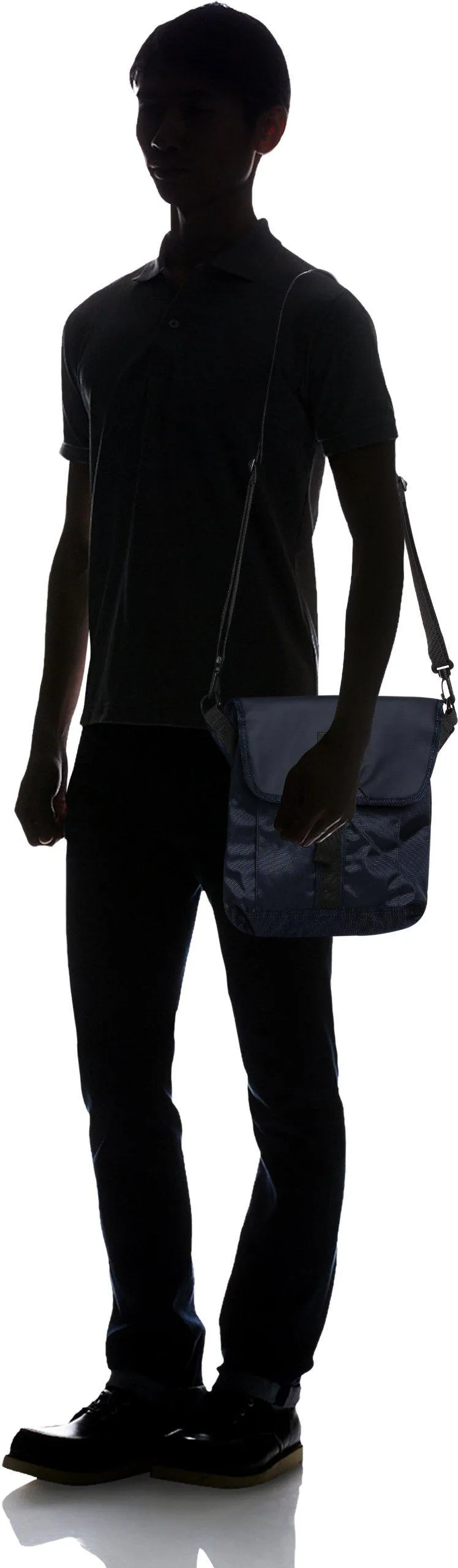 Victorinox Almont 3.0 Flapover Digital Bag