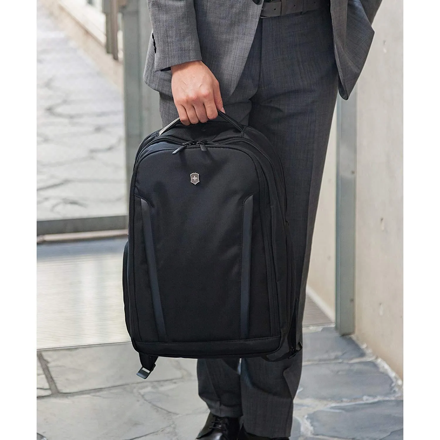Victorinox Altmont Professional Essential Laptop Backpack