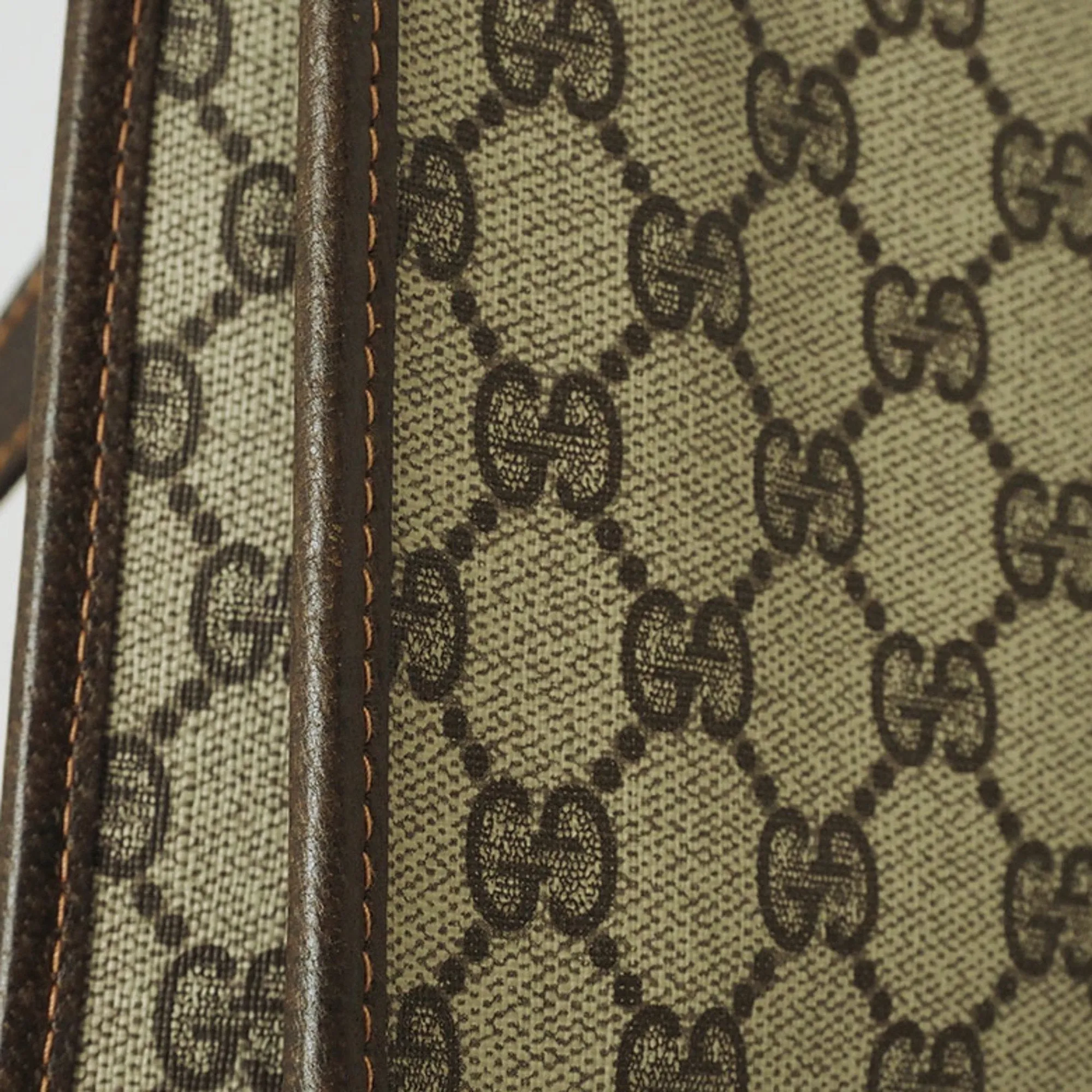 Vintage GG Canvas Shoulder Bag
