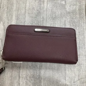 Wallet By Dana Buchman, Size: Large