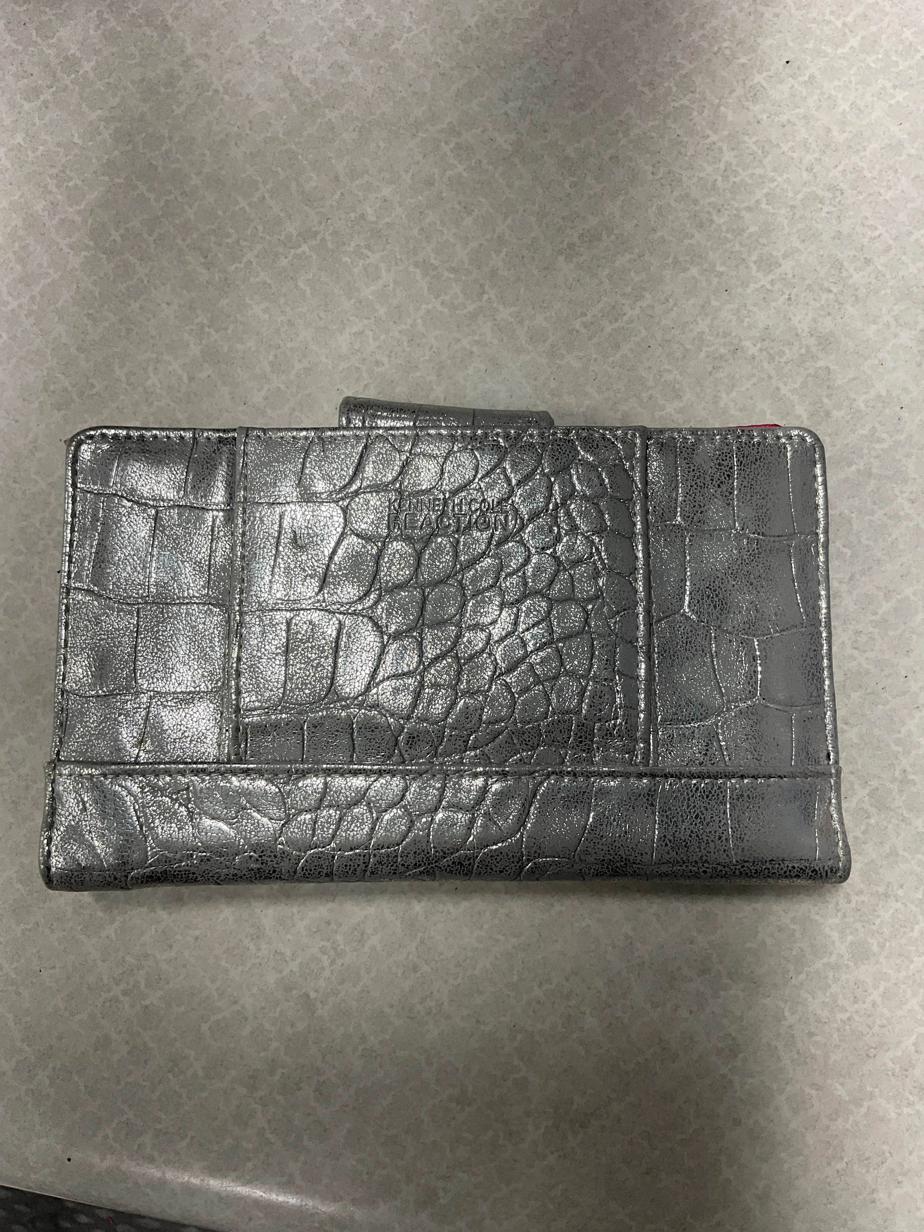 Wallet By Kenneth Cole Reaction In Silver, Size:Medium
