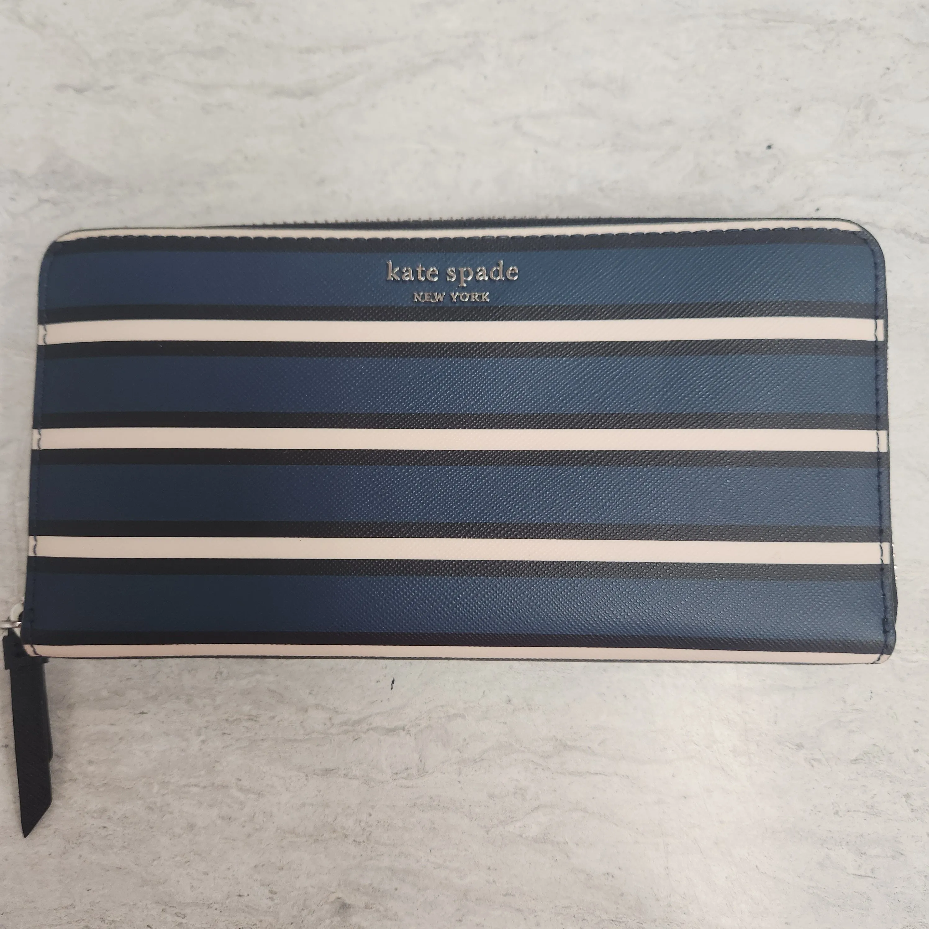 Wallet Designer By Kate Spade  Size: Large