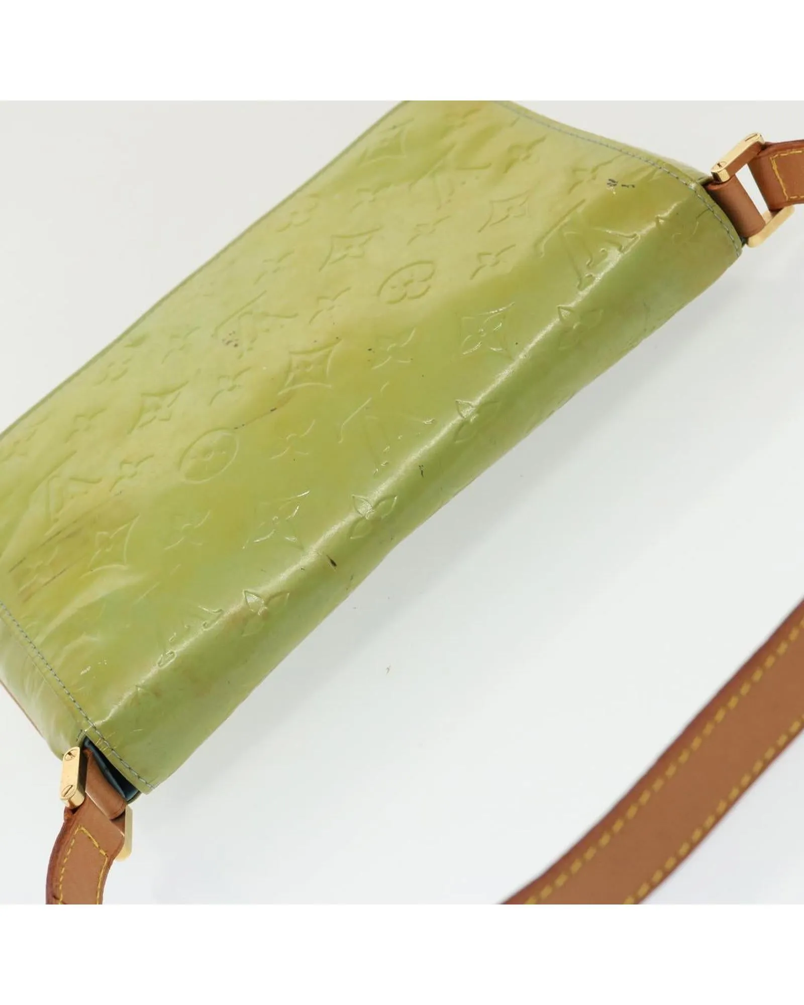 Willow PM Monogram Vernis Shoulder Bag