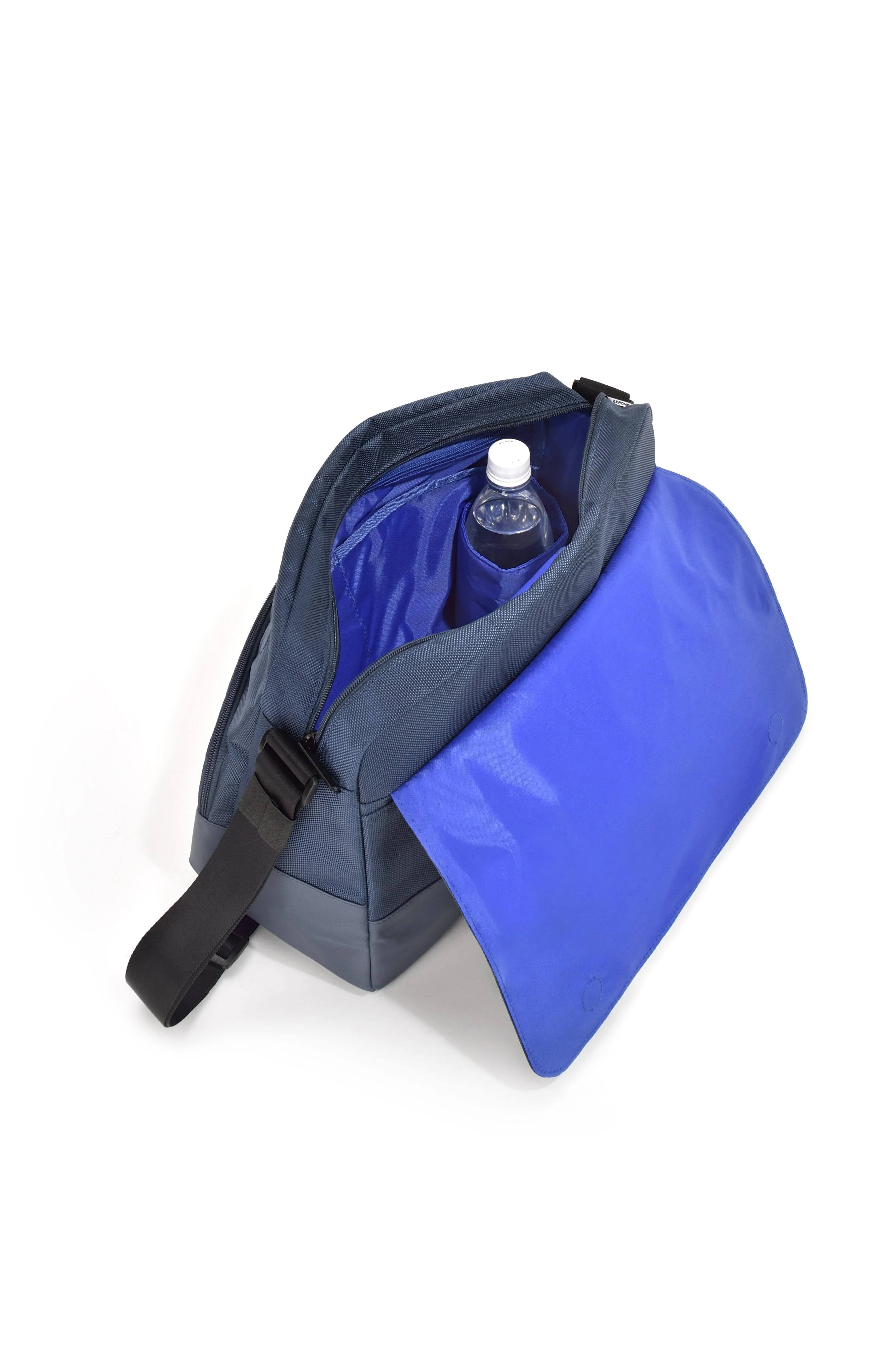 ZERO Halliburton Gramercy Large Shoulder Bag